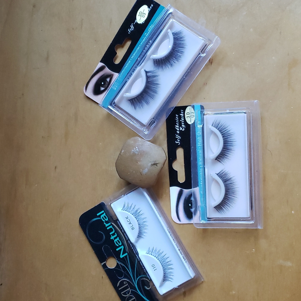 SALE! It's Lashes